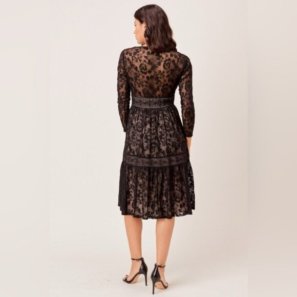 NWT Lovestitch Selena Lace Midi Dress - Picture 3 of 8